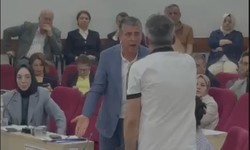 Seyhan Belediye Meclisinde Protesto Kavgası