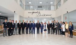 Adana Valisi'nden Kurban Bayramı Mesajı ve Anlamlı Ziyaret!