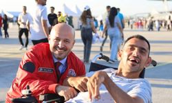 Adana İl Sağlık Müdürü Nacar'dan Anlamlı Mesaj: Engelleri Birlikte Aşarız!