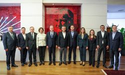 CHP Lideri Özel’den Genel Merkez’de Kritik Zirve