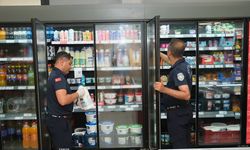 Ceyhan'da Marketlerde Sıkı Denetim: Raflar Tek Tek İncelendi