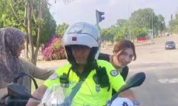 Adana’da YKS Heyecanı: Polis Ekipleri Geç Kalan Öğrencilerin Yardımına Koştu