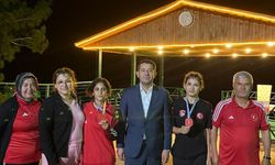 Feke'nin Altın Kızları Tarih Yazdı! Türkiye Şampiyonası'ndan 2 Madalya