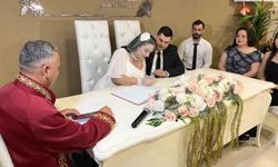 26.06.2026 Çılgınlığı! Adana'da Nikah Dairelerinde Uzun Kuyruklar Oluştu