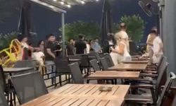 Adana'da AVM'de Yumruklu Sandalyeli Kavga! Kadınlar Arada Kaldı