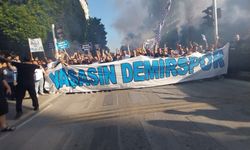 Adana Demirspor Taraftarı Sahipsizliğe İsyan Etti