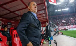 İmparator Fatih Terim Sessizliğini Bozdu! Milli Takım Eleştirilerine Sert Tepki