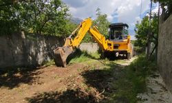 Pozantı Belediyesi’nden Akçatekir’de Yol Bakım Çalışması