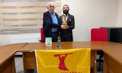 Akif Manaf’a “Eşitlik ve Barış Ödülü” Takdim Edildi
