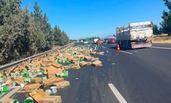 Otoyola Dökülen Deterjan Trafiği Durdurdu