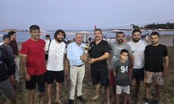 Yumurtalık’ta Plaj Voleybolu Heyecanı: Kumda Şampiyonluk Mücadelesi