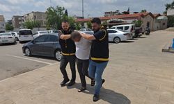 Adana'da Pazarda Yankesicilik: 12 Yaşındaki Çocuğu Kullanan Şüpheli Tutuklandı