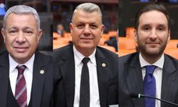 Yeni Parti'nin A Takımında Adana Rüzgarı: Üç Milletvekili Parti Meclisinde!