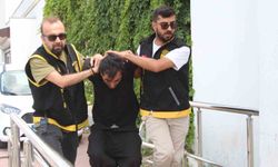 Adana'da Birlikte Yaşadığı Kadını Çekiç ve Bıçakla Ağır Yaralayan Şüpheli Tutuklandı