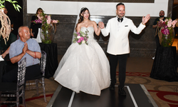 Ebru Ve Alper Çifti Dünya Evine Girdi