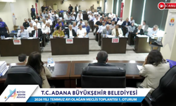 Adana Büyükşehir Meclisi Karıştı! Yollar, Sinek ve Çöp Krizi Gündeme Damga Vurdu