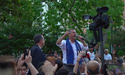 Özgür Özel: "Bu Mücadeleden Vazgeçmeyeceğiz, İktidara Yürüyoruz"