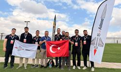 Çukurova Üniversitesi Öğrencilerinden Uluslararası Roket Yarışmasında Büyük Başarı
