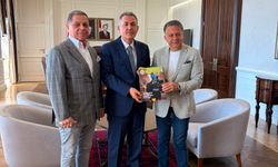 Savaş Çokduygulu ve Mehmet Ali Dim'den İzmir Valisi Elban'a Nezaket Ziyareti