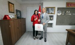 Avrupa Şampiyonu Elif Şevval Kurt'a Adana'da Coşkulu Karşılama