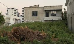 Adana'da Boş Arsalar Korku Saçıyor! 'Çocuklarımız İçin Endişeliyiz'
