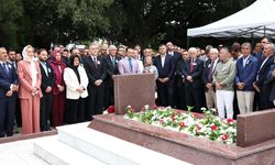 İYİ Partili Ayyüce Türkeş Taş, Dr. Sadık Ahmet'i Gümülcine'de Andı