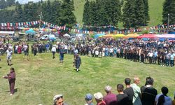 15 Bin Nüfuslu İlçeye 3 Günde 50 Bin Ziyaretçi: Şavşat Sahara Festivali Coşkusu