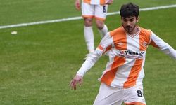 Adanaspor'un Genç Yıldızı Emir Işık, U19 Millî Takımına Davet Edildi