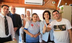 Süreyya Yavuz'dan Özel Bireylere Anlamlı Ziyaret