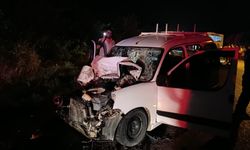 Kozan’da Otobüs, Traktör ve Hafif Ticari Araç Çarpıştı: 2 Yaralı