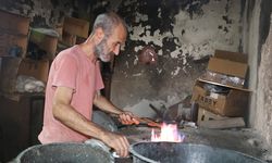 "Bu Ocağı Söndürmeyeceğim" Demişti! Adana'da 4 Kuşaktır Kalaycılık Yapıyor