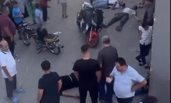 Adana'da Motosikletler Kafa Kafaya Girdi: 4 Kişi Yaralandı