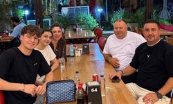 Vefanın Adı Kamil Efe Üregen: İlk Hocasını Unutmadı