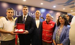 AK Parti Adana Teşkilatından Kızılay'a Hayat Veren Destek "Birbirimize Candan Bağlıyız"