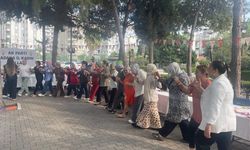 Adana’da Huzurevi Sakinlerinin Doğum Günleri Kutlandı