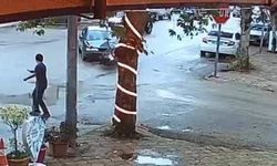 Otomobil İle Motosiklet Çarpıştı: 17 Yaşındaki Sürücü Ağır Yaralandı