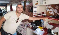 Adana’da Saniyelik Hırsızlık! Telefonu Böyle Çaldı