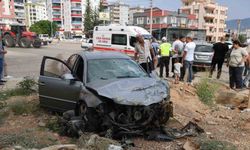 Kozan’da Kavşakta İki Otomobil Çarpıştı: 4 Yaralı