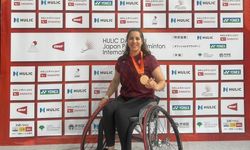 Japonya’dan Adana’ya Uzanan Gurur: Milli Raket Narin Uluç’tan Para-Badminton’da Bronz Madalya