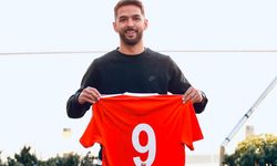 Adanaspor’un Eski Yıldızı Daniel Candeias Yeşil Sahalara Veda Etti
