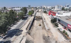 Adana Büyükşehir Belediyesi’nin Ulaşımda Rahatlama Projesi Hızla İlerliyor
