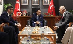 Akın Gürlek Adana’da MHP İl Başkanlığı’nı Ziyaret Etti