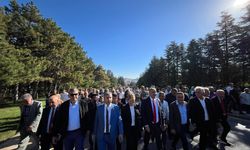 CHP Adana'dan Ankara'ya Bin 147 Kişilik Çıkarma