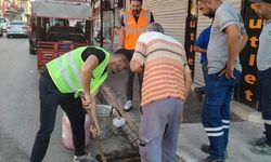 ASKİ'den Şakirpaşa Onur Caddesi’nde Kapsamlı Temizlik Çalışması