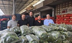 Sadullah Kısacık Yüreğir Hali’nde Üretici ve Esnafın Sesi Oldu "Çiftçi Biterse Türkiye Biter"