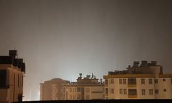 Kozan’da Fırtına ve Yıldırım Paniği