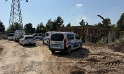 Adana’da İnşaat Firmasının Ofisine Silahlı Saldırı! Duvarlara 11 Kurşun İsabet Etti