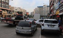 Adana'nın Kalbinde Trafik Çilesi Çığırından Çıktı!
