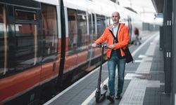 Tren Yolculuklarında Yeni Dönem: Elektrikli Skuter Dönemi Başlıyor!