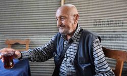 86 Yaşında Ama Gençlere Taş Çıkarıyor! Her Gün 8 Kilometre Yürüyor